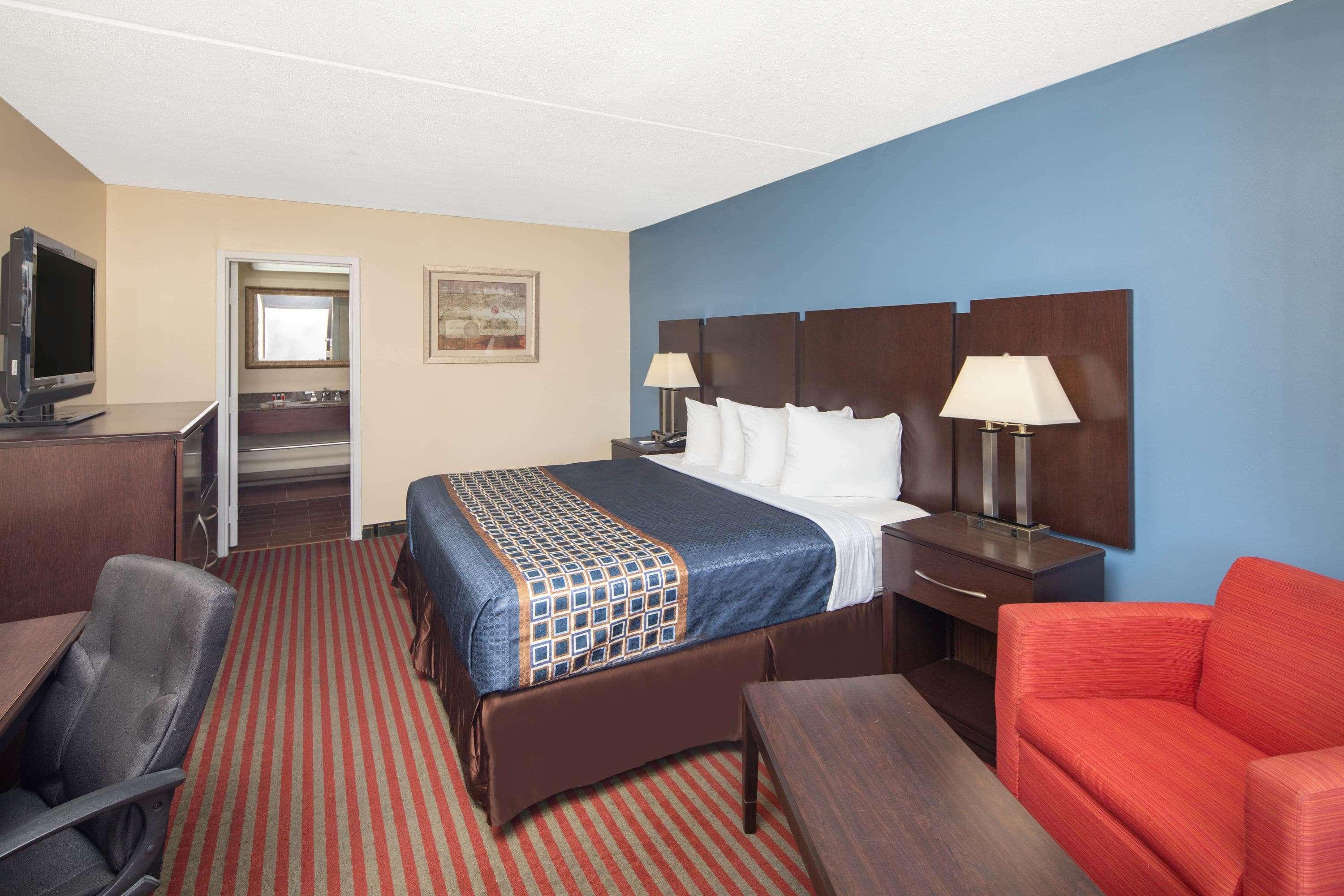 Travelodge By Wyndham Savannah Area/Ричмонд-Хилл Экстерьер фото