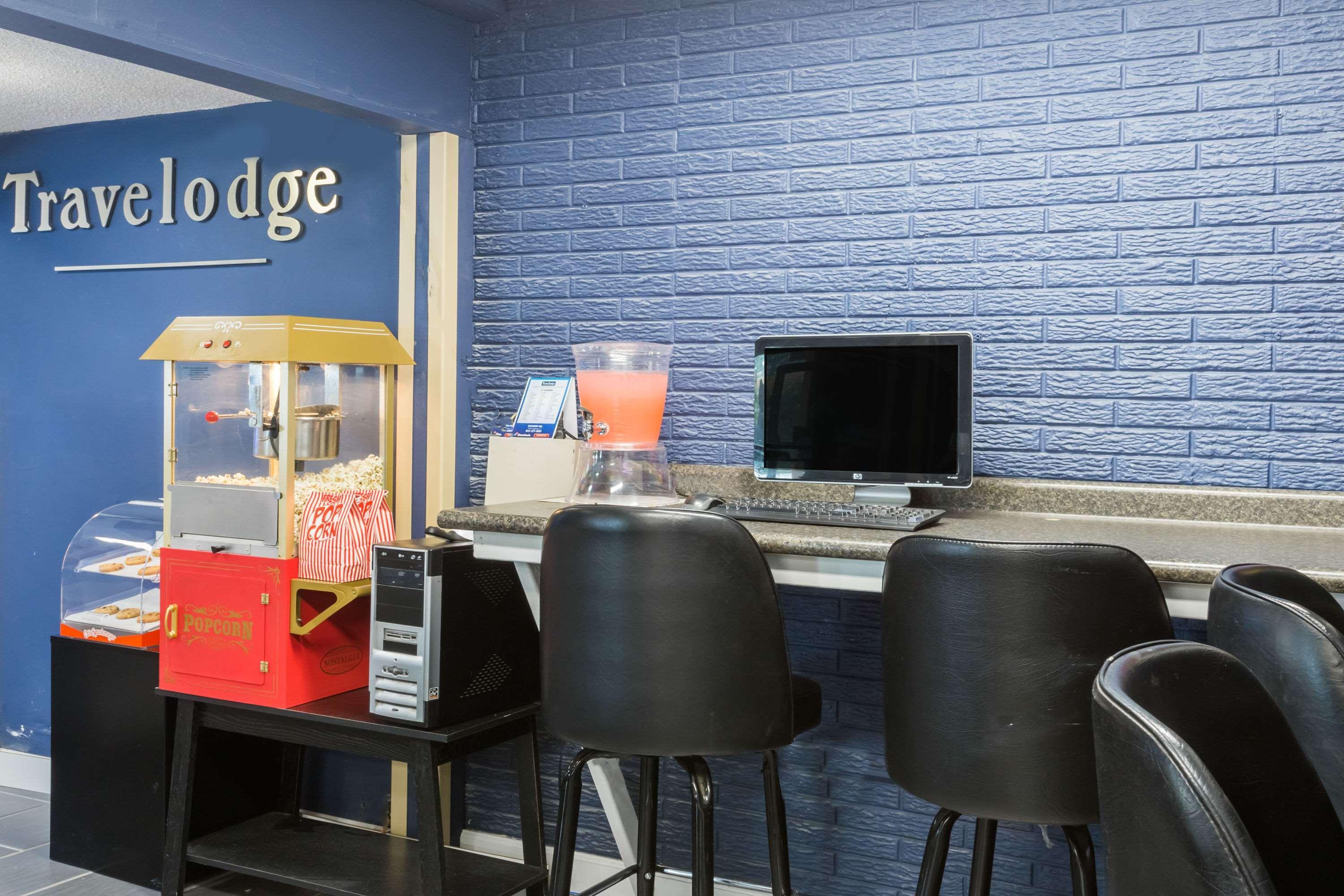 Travelodge By Wyndham Savannah Area/Ричмонд-Хилл Экстерьер фото